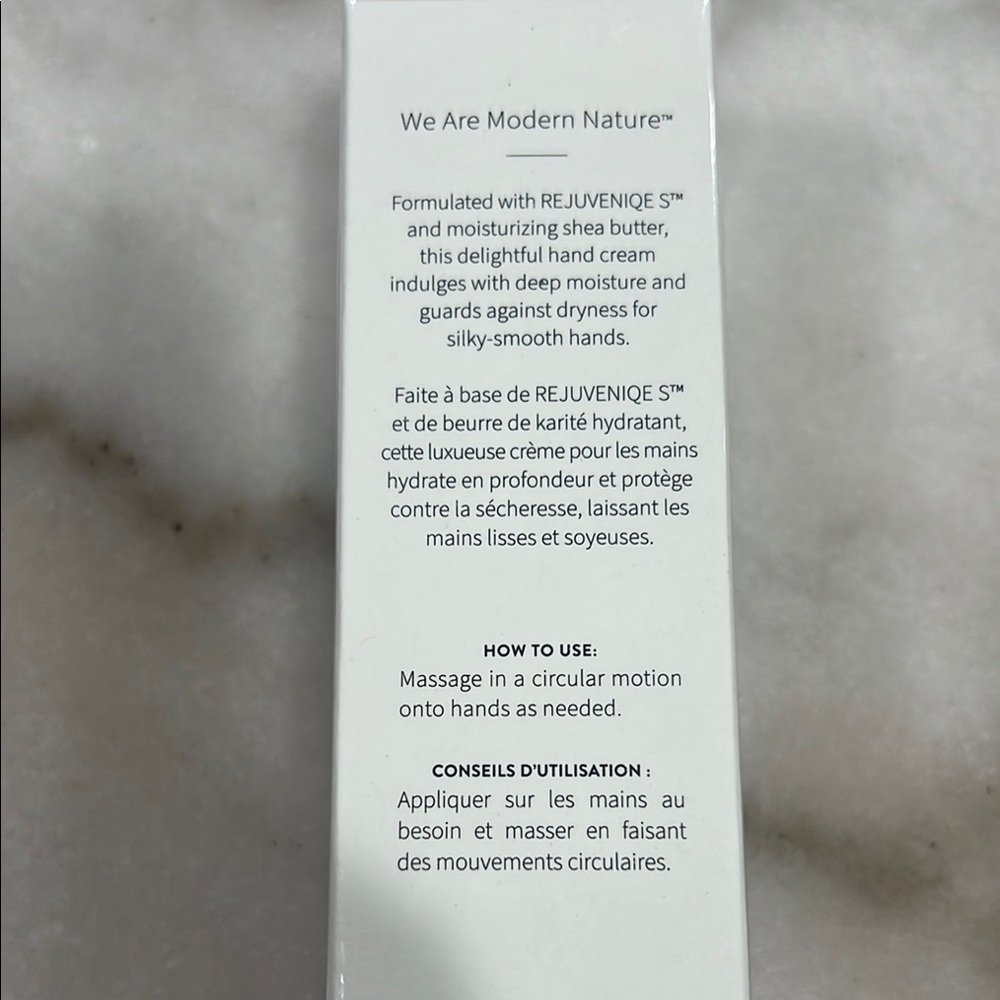 Monat Silky & Soothing Hand Cream - Picture 3 of 5